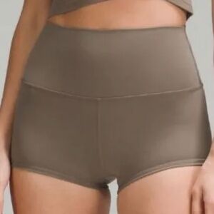 LULULEMON ALIGN BIKE SHORTS 2” Size 2 high rise BROWN NOMAD CLAY NUDE NWT